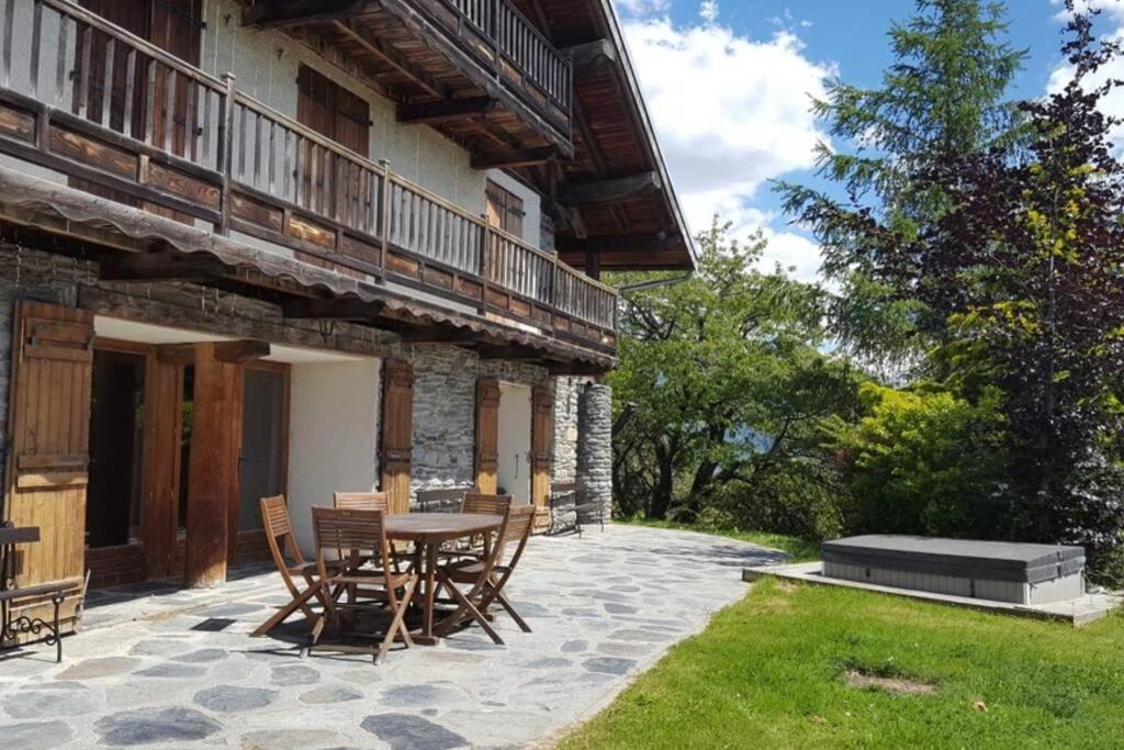 Paisible Chalet Montagne Avec Option Jacuzzi Séez Exterior photo
